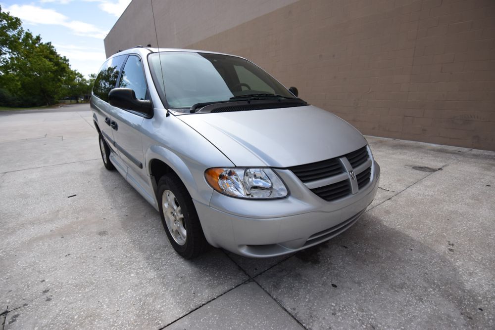 dodge grand caravan 2005 1D4GP24R75B121038 image dodge grand caravan 2005 1D4GP24R75B121038 image
